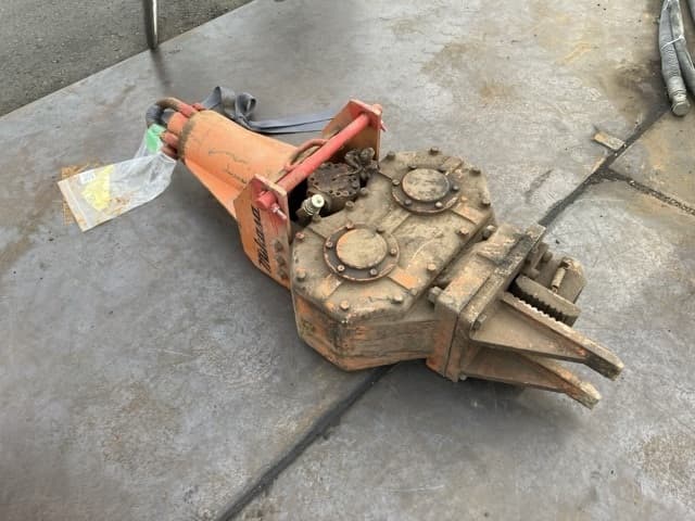 Vibro — Auction (lot 8451-3195)