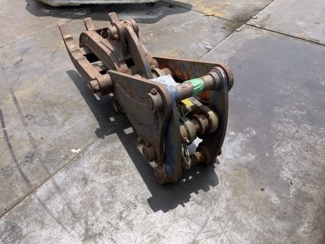 Fork — Auction (lot 8451-3196)