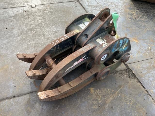 Fork — Auction (lot 8451-3197)