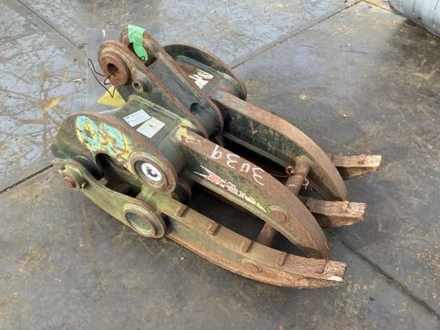 Fork — Auction (lot 8451-3197)