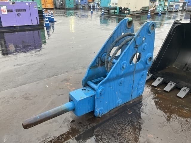 Breaker — Auction (lot 8451-3199)