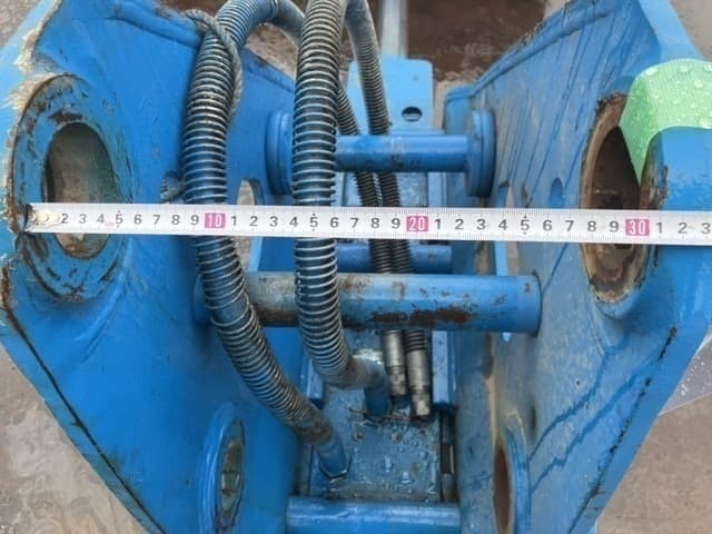 Breaker — Auction (lot 8451-3199)