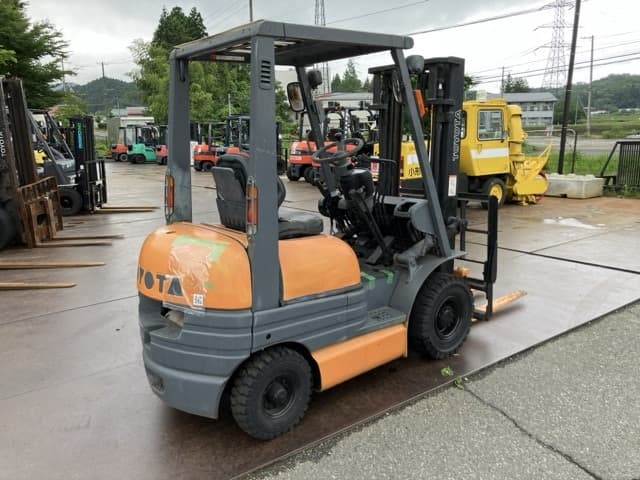 Forklift — Auction (lot 8451-32001)