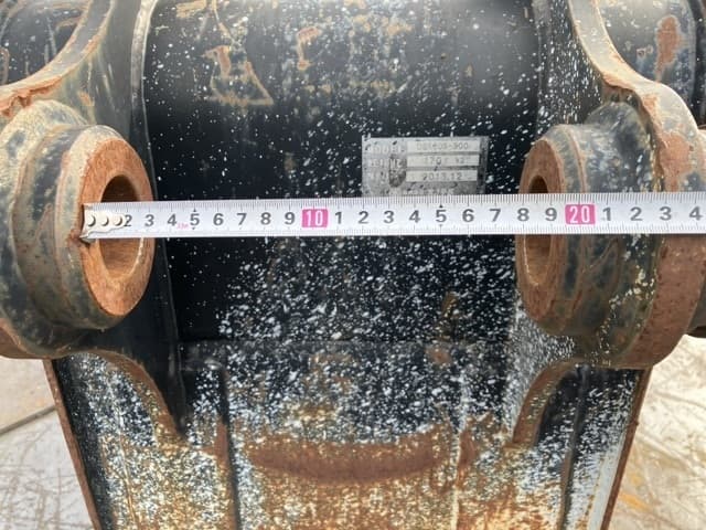 Bucket — Auction (lot 8451-3201)