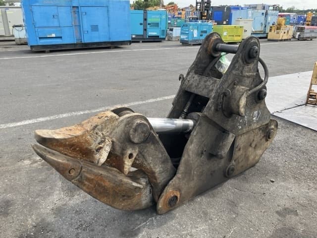 Crusher — Auction (lot 8451-3209)