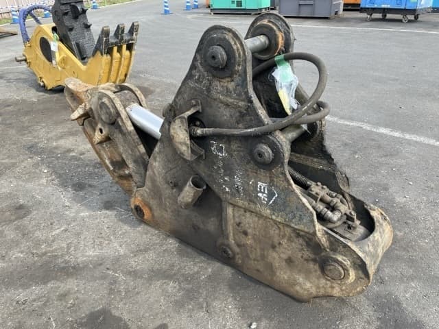 Crusher — Auction (lot 8451-3209)