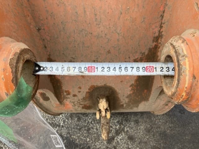Bucket — Auction (lot 8451-3210)