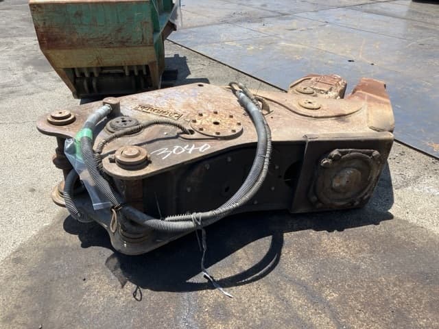 Crusher — Auction (lot 8451-3211)