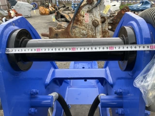 Breaker — Auction (lot 8451-3216)