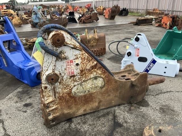 Breaker — Auction (lot 8451-3217)