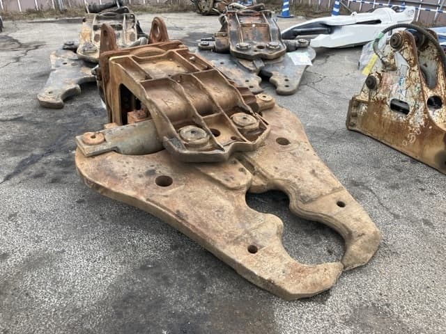 Crusher — Auction (lot 8451-3218)
