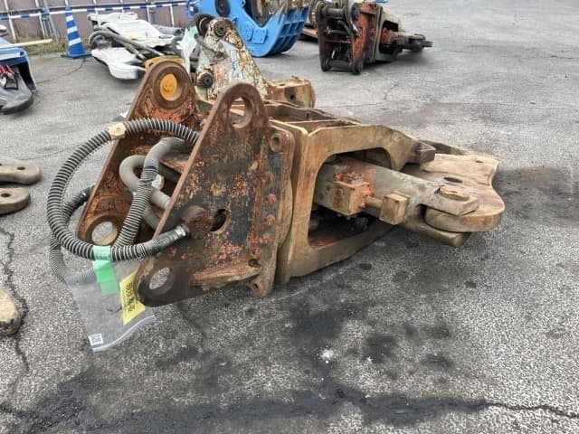 Crusher — Auction (lot 8451-3218)