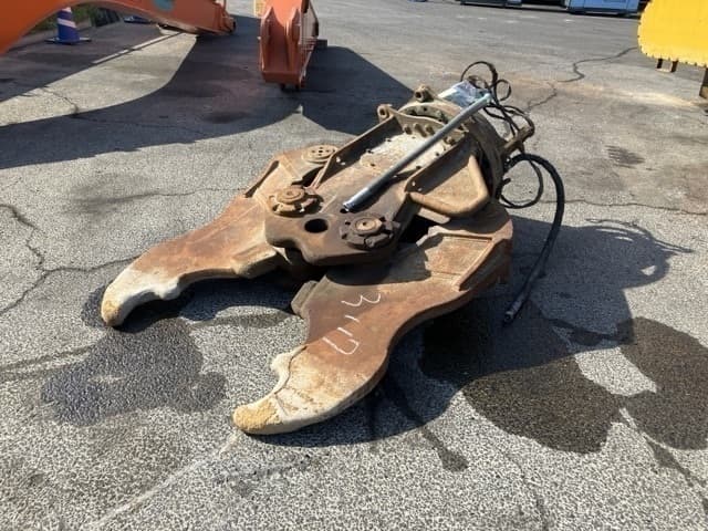 Crusher — Auction (lot 8451-3220)