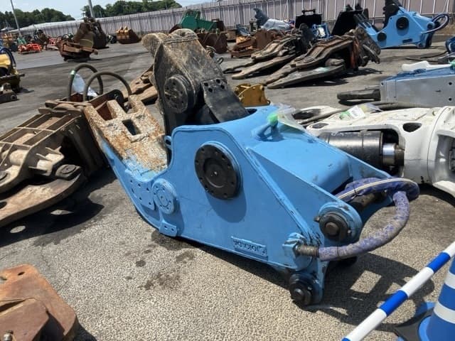 Crusher — Auction (lot 8451-3224)