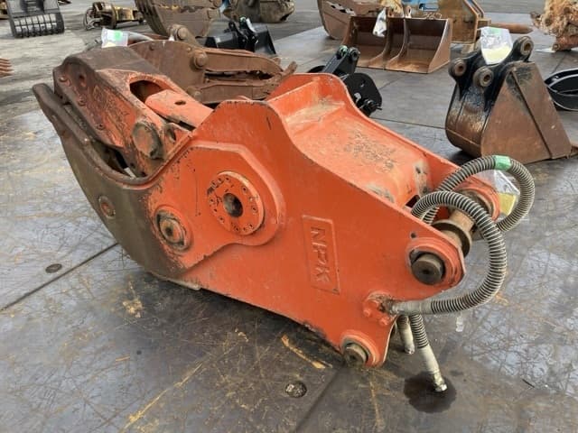 Crusher — Auction (lot 8451-3226)