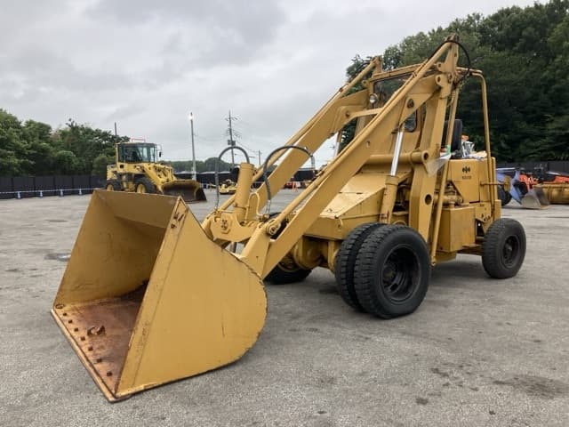 SHOVEL LOADER — Auction (lot 8451-323)