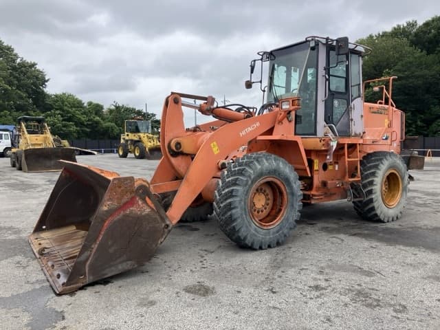 WHEEL LOADER — Auction (lot 8451-330)