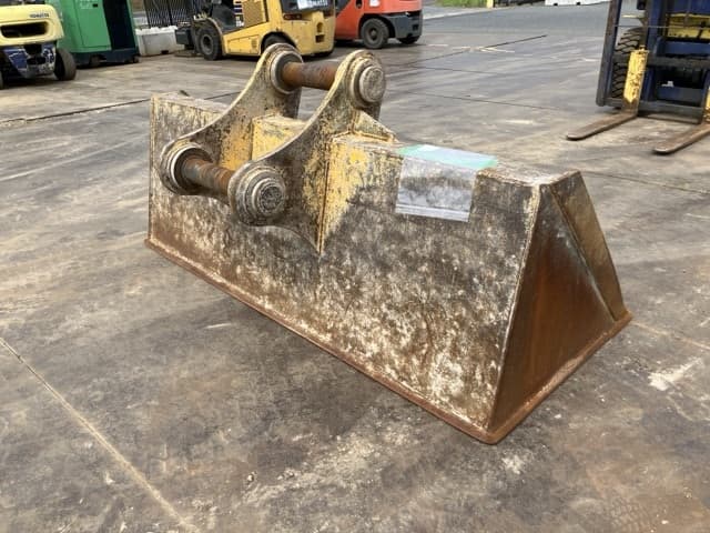 Bucket — Auction (lot 8451-33003)