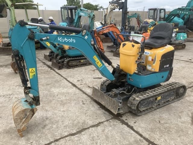 MINI EXCAVATOR — Auction (lot 8451-333)