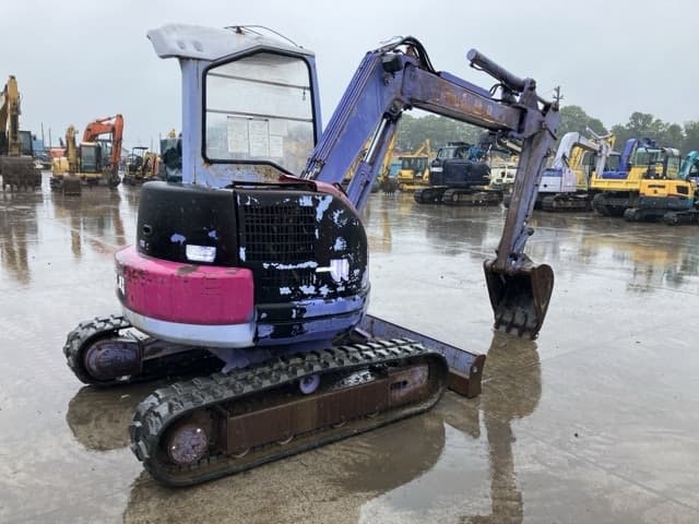 MINI EXCAVATOR — Auction (lot 8451-349)