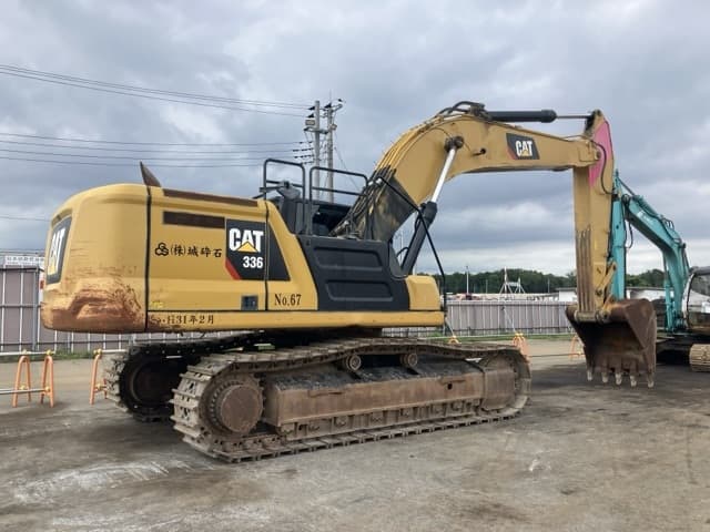 EXCAVATOR — Auction (lot 8451-350)