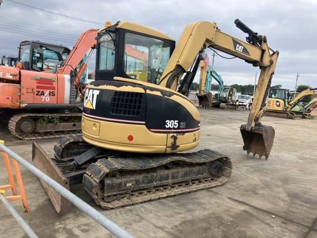 MINI EXCAVATOR — Auction (lot 8451-351)
