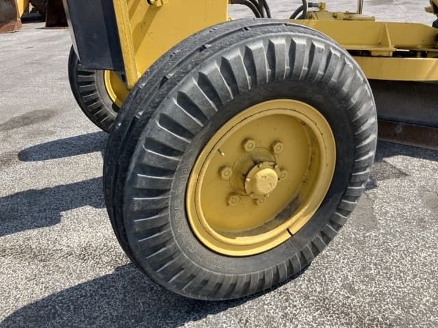 Grader — Auction (lot 8451-37)