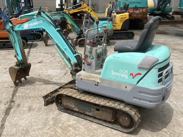 MINI EXCAVATOR — Auction (lot 8451-373)