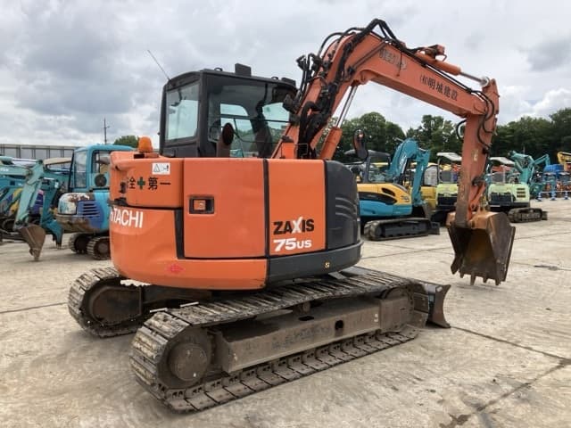 EXCAVATOR — Auction (lot 8451-376)