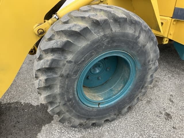 MINI WHEEL LOADER — Auction (lot 8451-380)