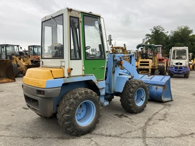 MINI WHEEL LOADER — Auction (lot 8451-381)