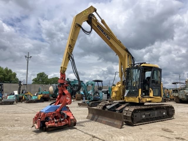 EXCAVATOR — Auction (lot 8451-385)