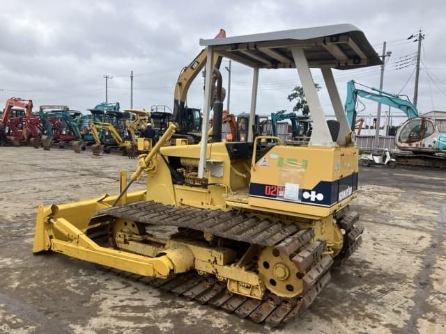 Bulldozer — Auction (lot 8451-389)
