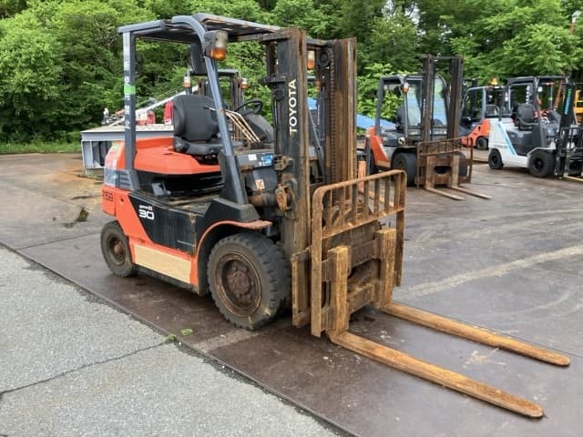 Battery Forklift — Auction (lot 8451-39001)