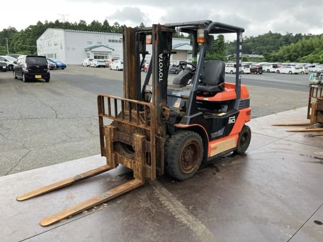 Battery Forklift — Auction (lot 8451-39002)