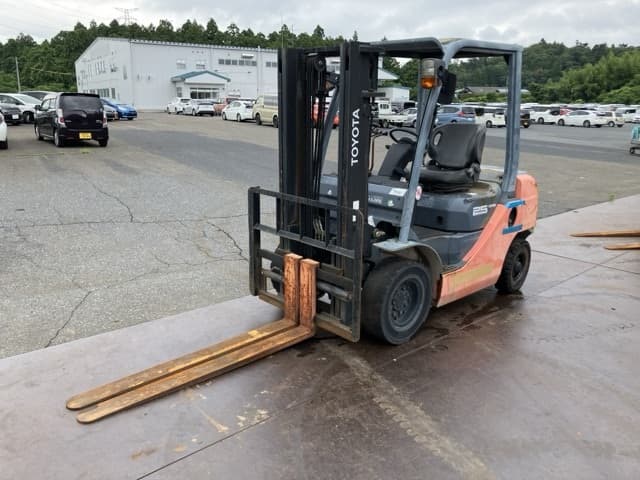 Forklift — Auction (lot 8451-39003)