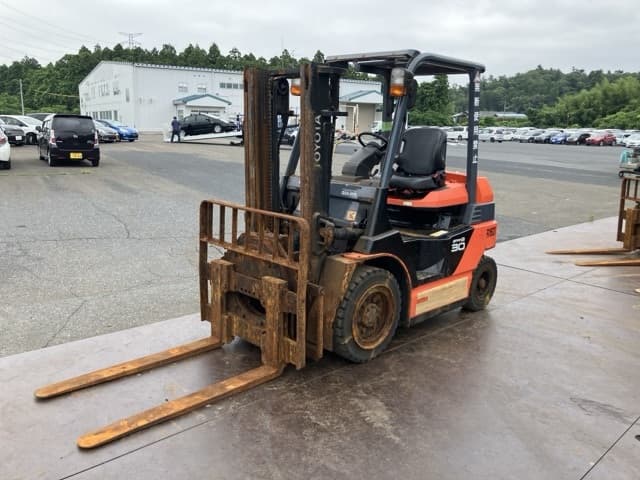 Battery Forklift — Auction (lot 8451-39006)