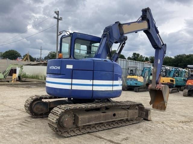 EXCAVATOR — Auction (lot 8451-394)