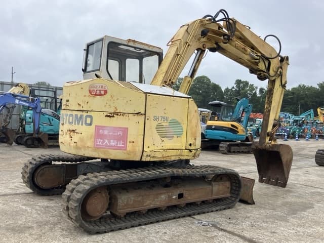 EXCAVATOR — Auction (lot 8451-396)