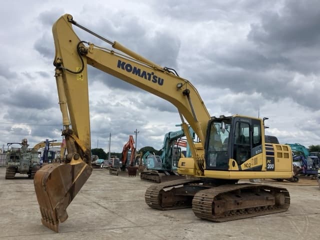EXCAVATOR — Auction (lot 8451-401)
