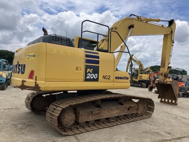 EXCAVATOR — Auction (lot 8451-401)