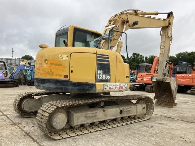 EXCAVATOR — Auction (lot 8451-405)