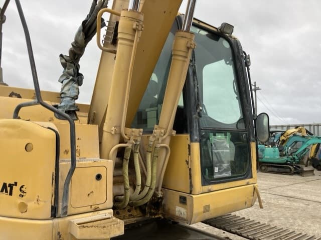 EXCAVATOR — Auction (lot 8451-405)