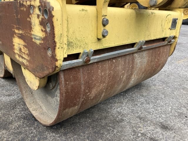 Hand Guided Roller — Auction (lot 8451-411)