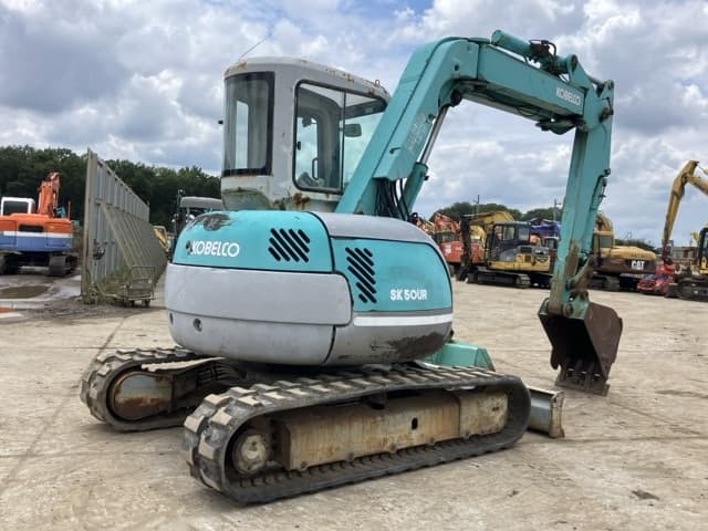 MINI EXCAVATOR — Auction (lot 8451-414)