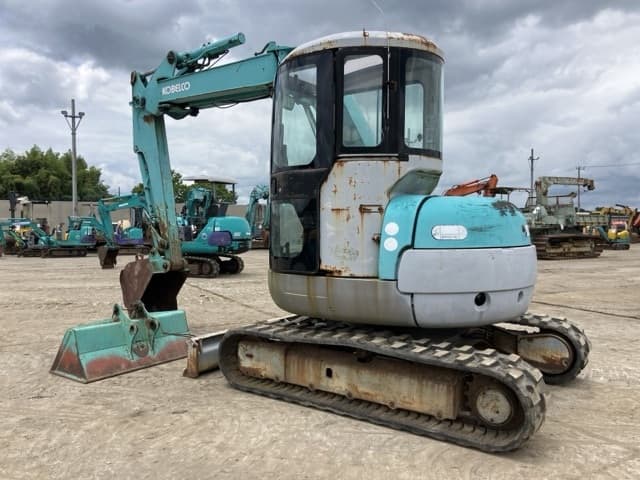 MINI EXCAVATOR — Auction (lot 8451-414)