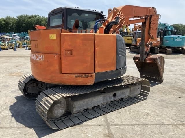 EXCAVATOR — Auction (lot 8451-415)