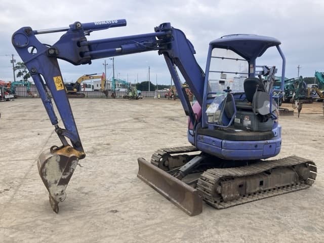 MINI EXCAVATOR — Auction (lot 8451-422)