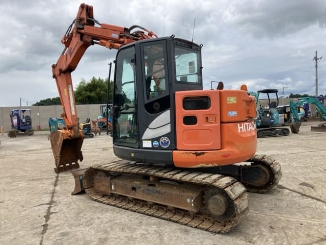 EXCAVATOR — Auction (lot 8451-426)