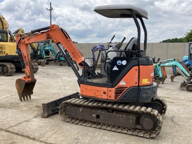 MINI EXCAVATOR — Auction (lot 8451-428)